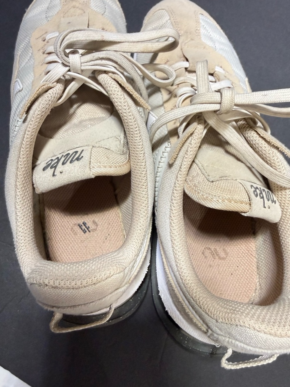 Nike Air Max Pre-Day light bone/white/sanddrift track retro style sneaker sz 7.5 - Picture 7 of 8